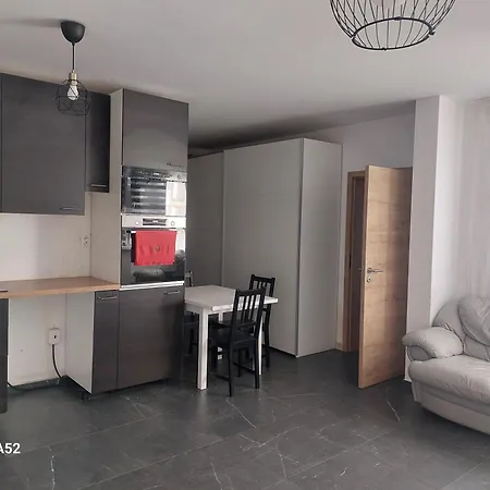 New In Town Apartamento *